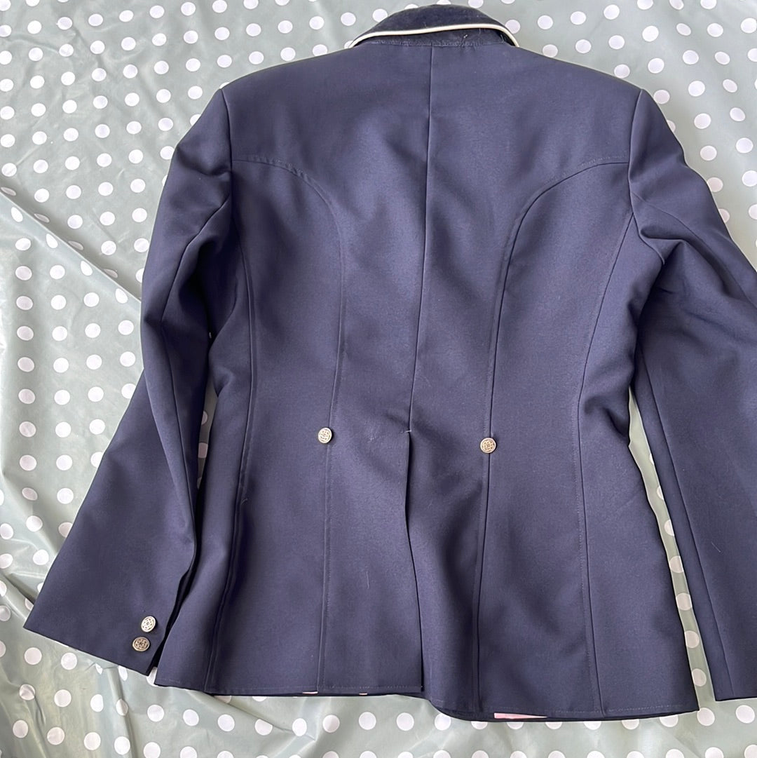 Caldene Ladies Show Jacket Size 36”