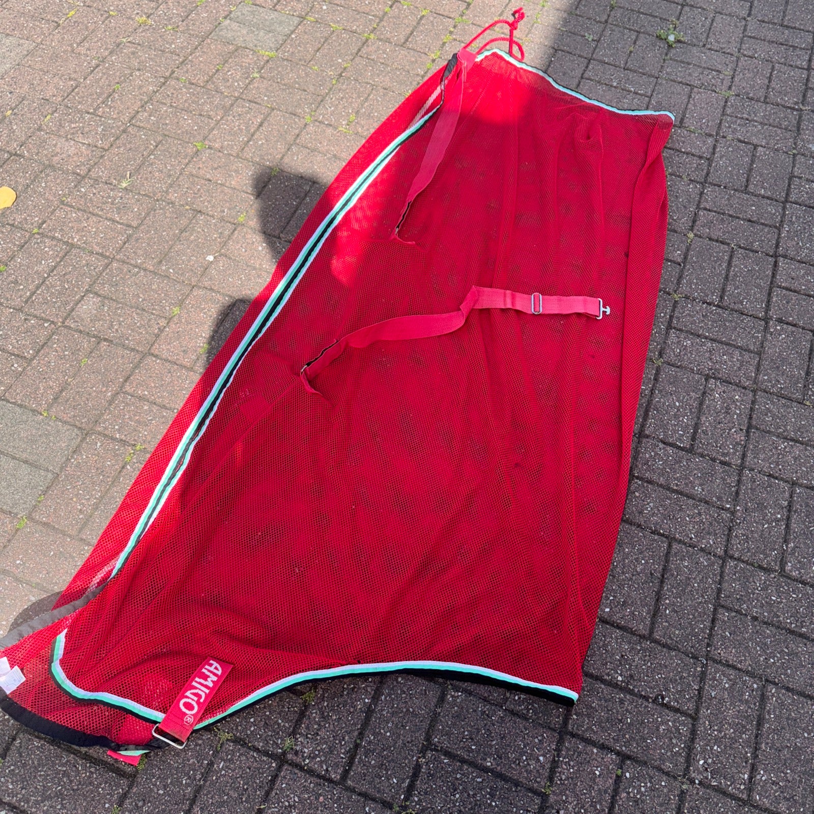 Horseware Amigo Ireland 6’6 Scrim Net Cooler Rug D