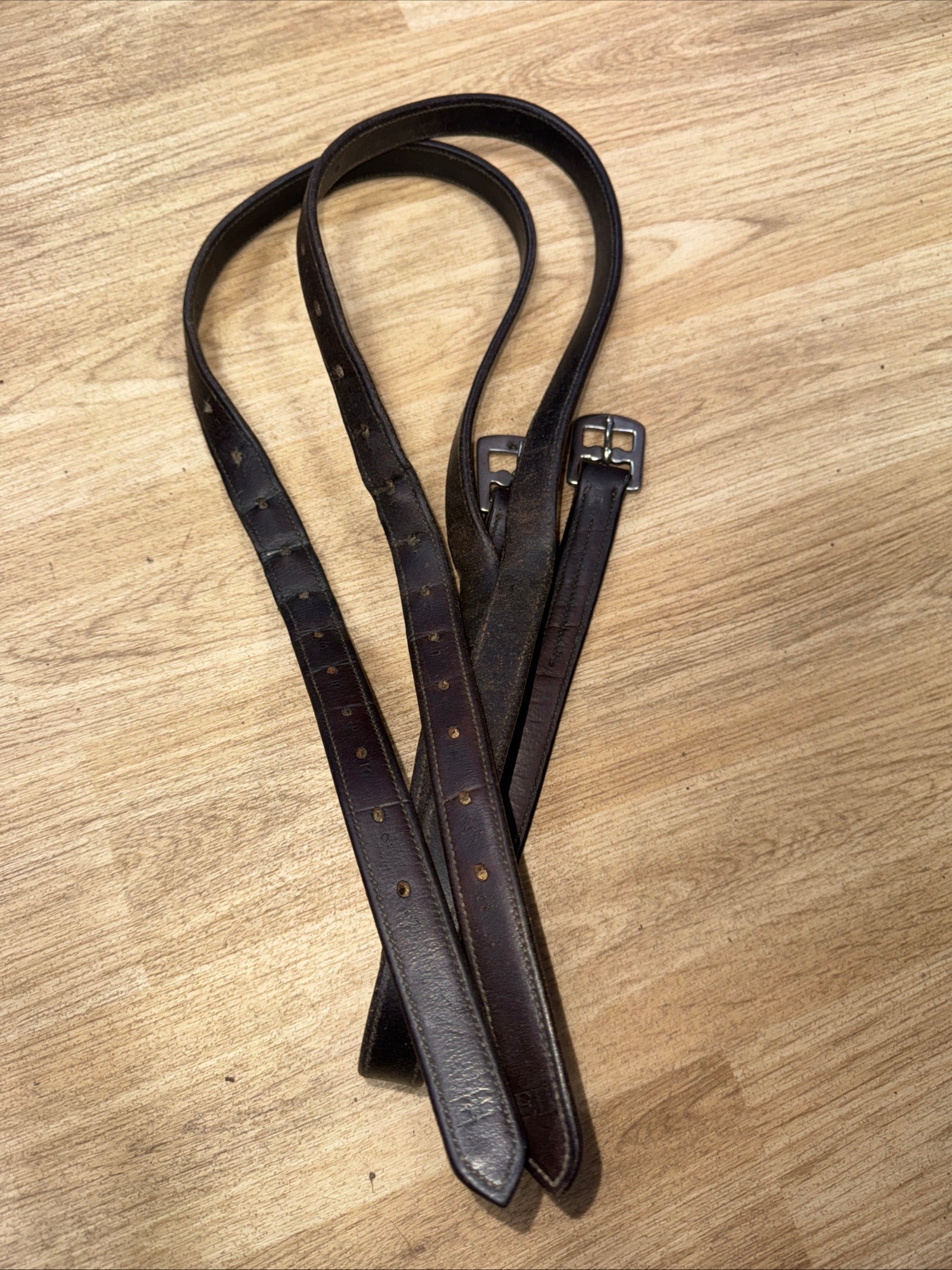 English Bridles 50” Dark Brown Calfskin Stirrup Leathers / Free Postage