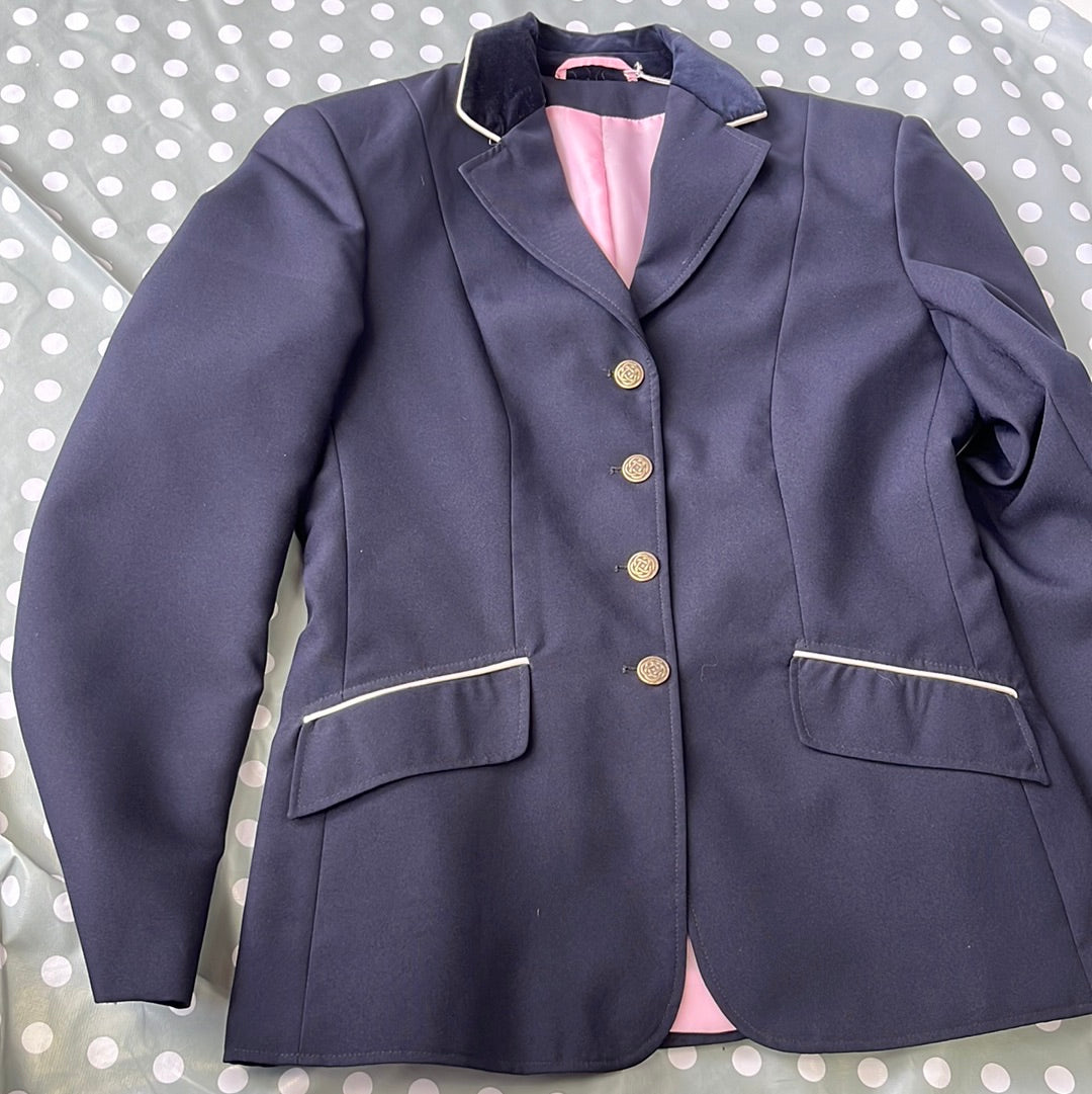 Caldene Ladies Show Jacket Size 36”