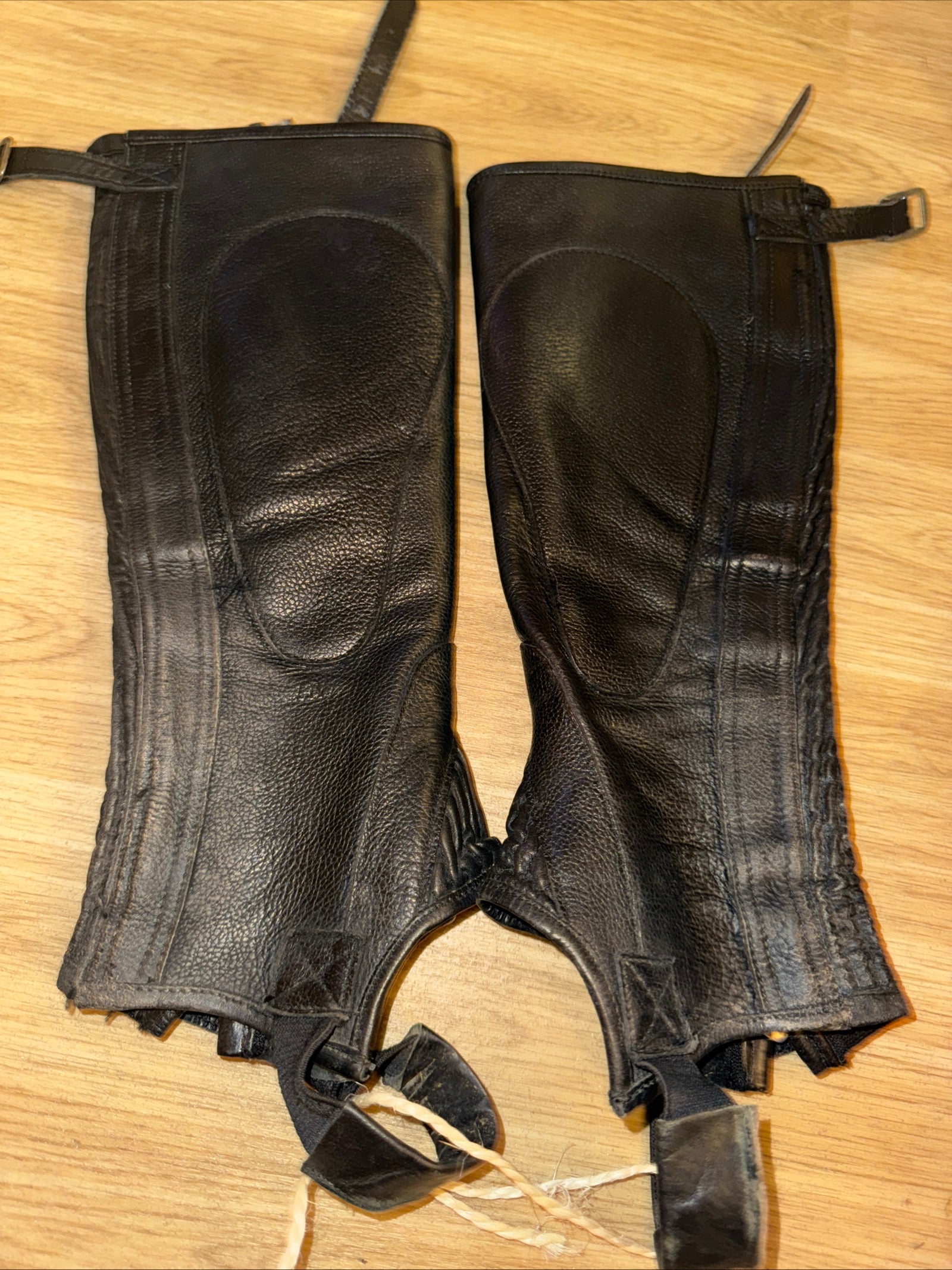 Ladies Size Small Leather Half Chaps - Free Postage