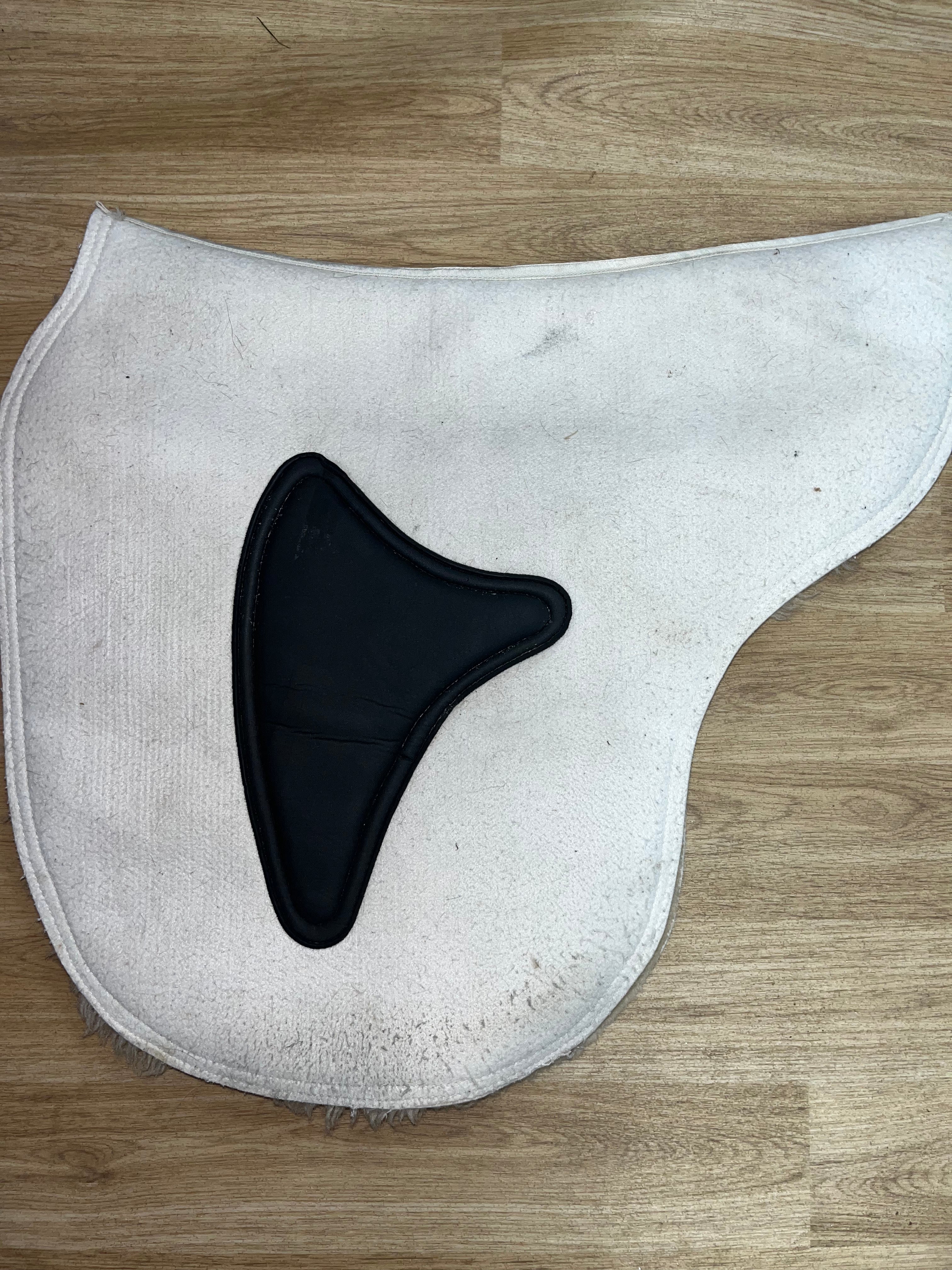 Dressage Sheepskin Lined Numnah Full