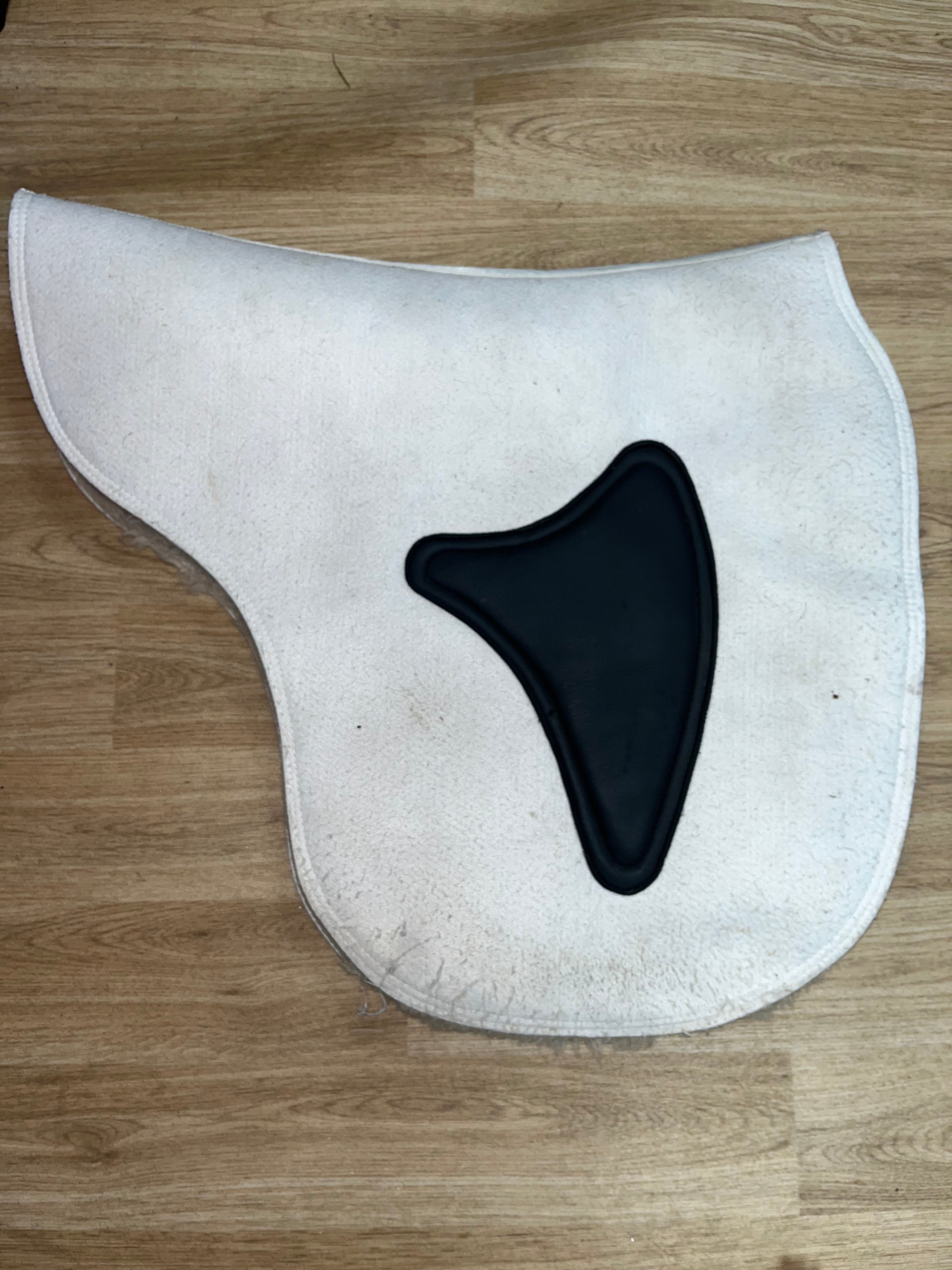 Dressage Sheepskin Lined Numnah Full