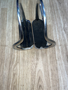 Bent Leg Stirrups 4 1/2”