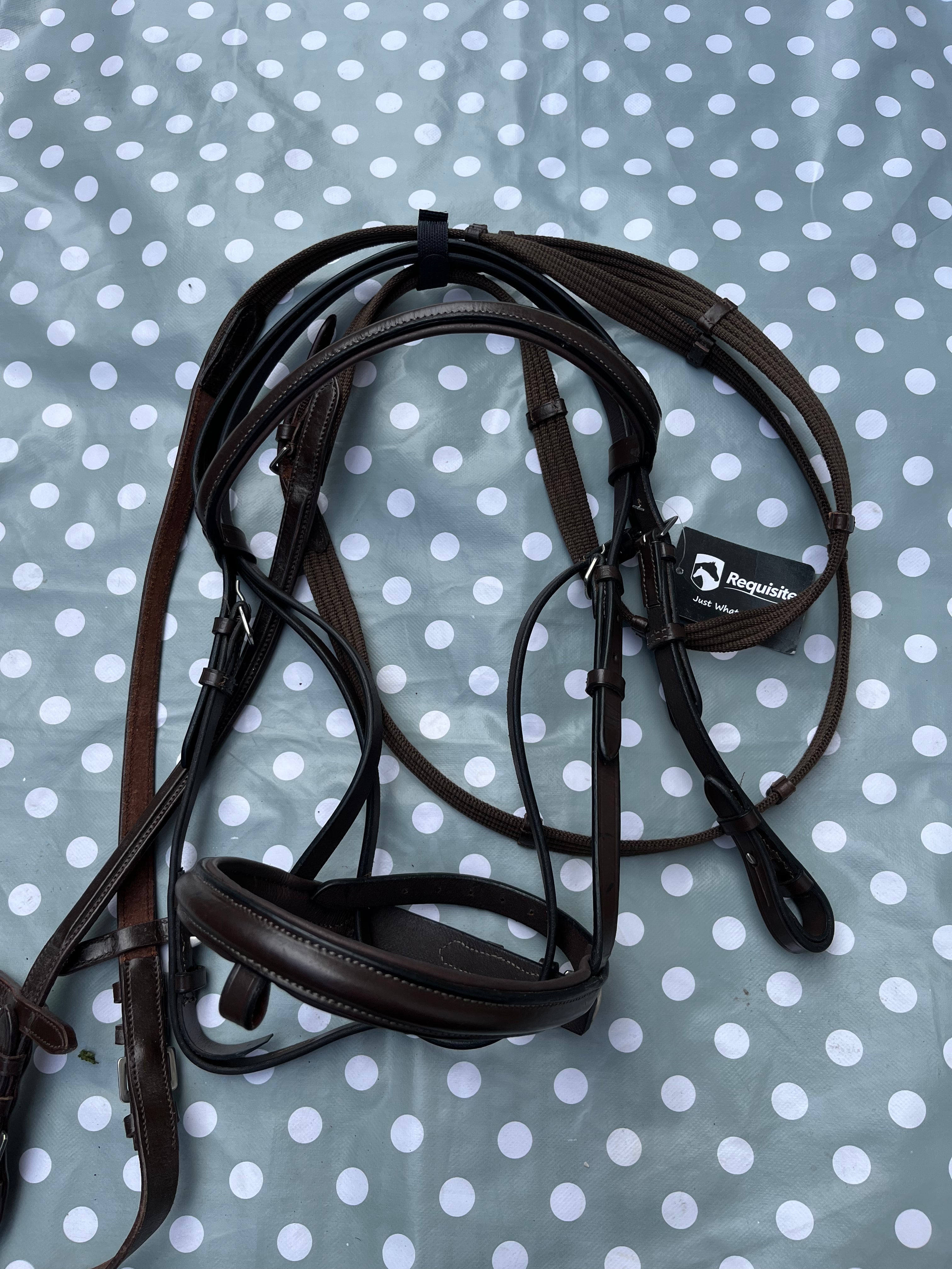 Requisite Bridle/ Webbing Reins Havana Cob