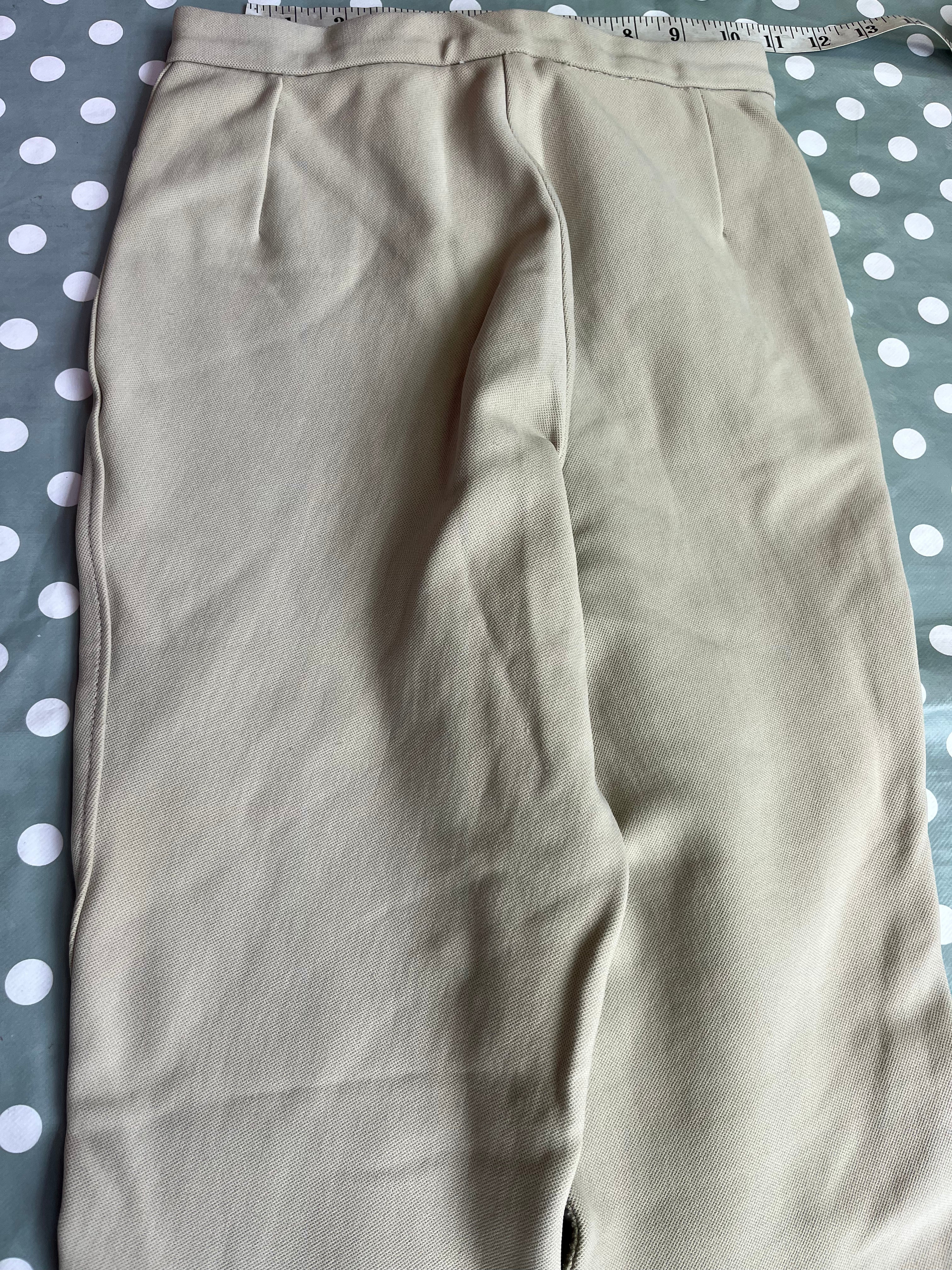 Ladies Beige Jodphurs Waist 24”