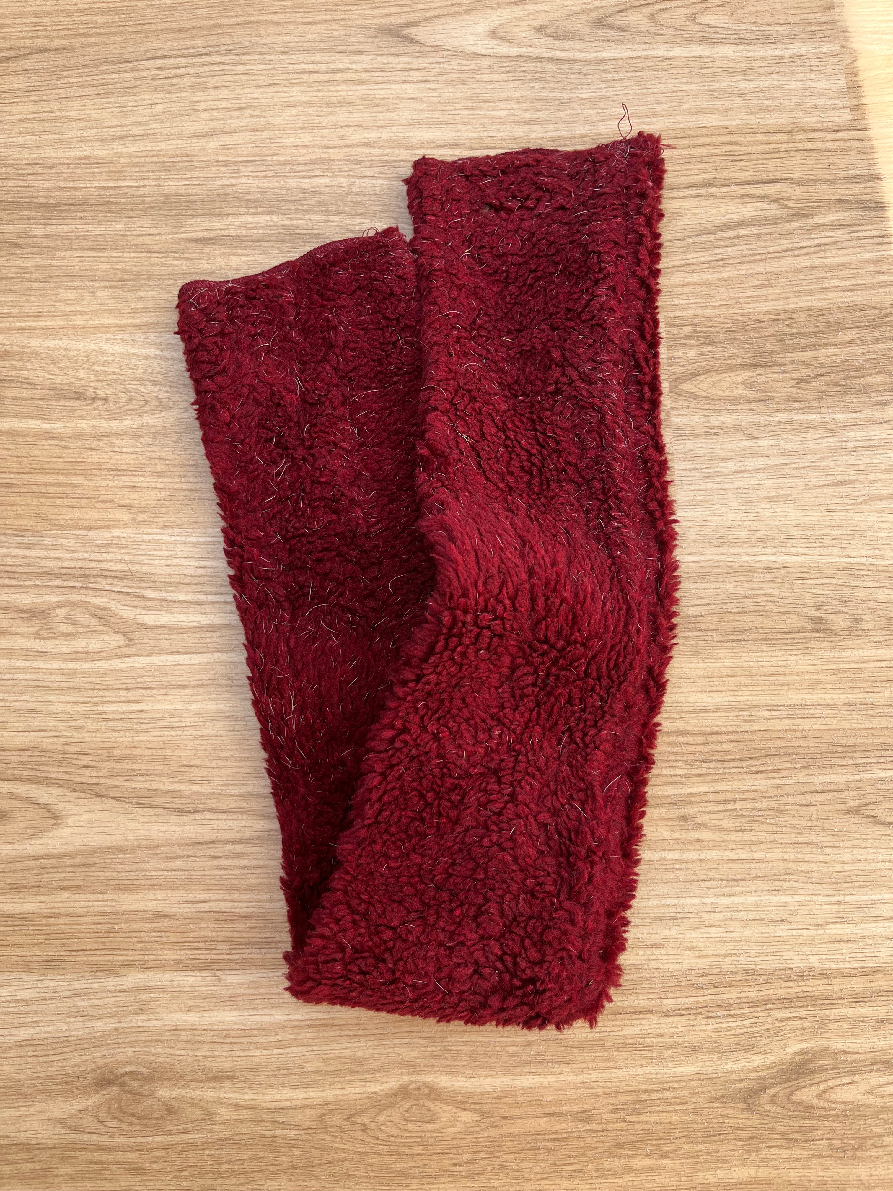 Girth Sleeve Soft Fleece Burgundy