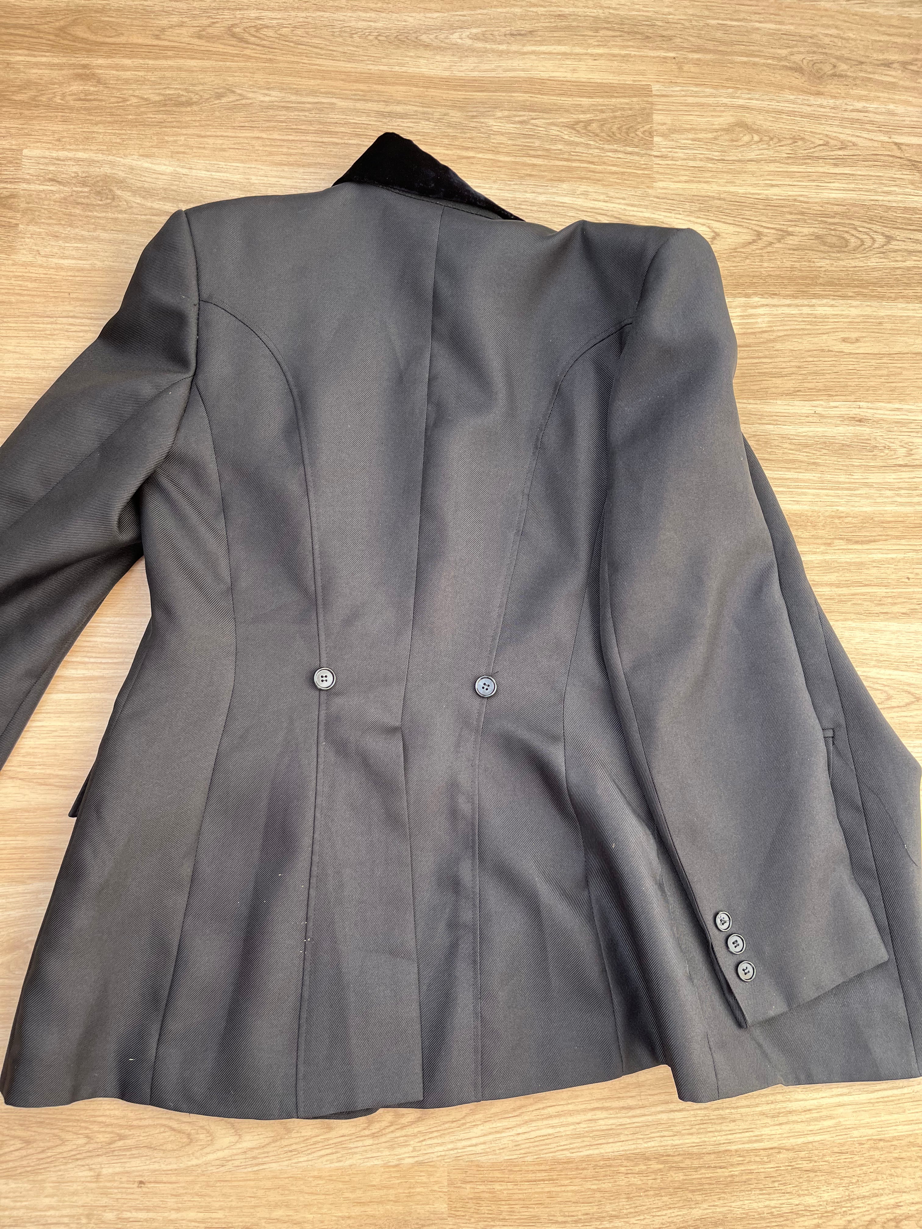 Cotswold Ladies Black Show Jacket Size 16