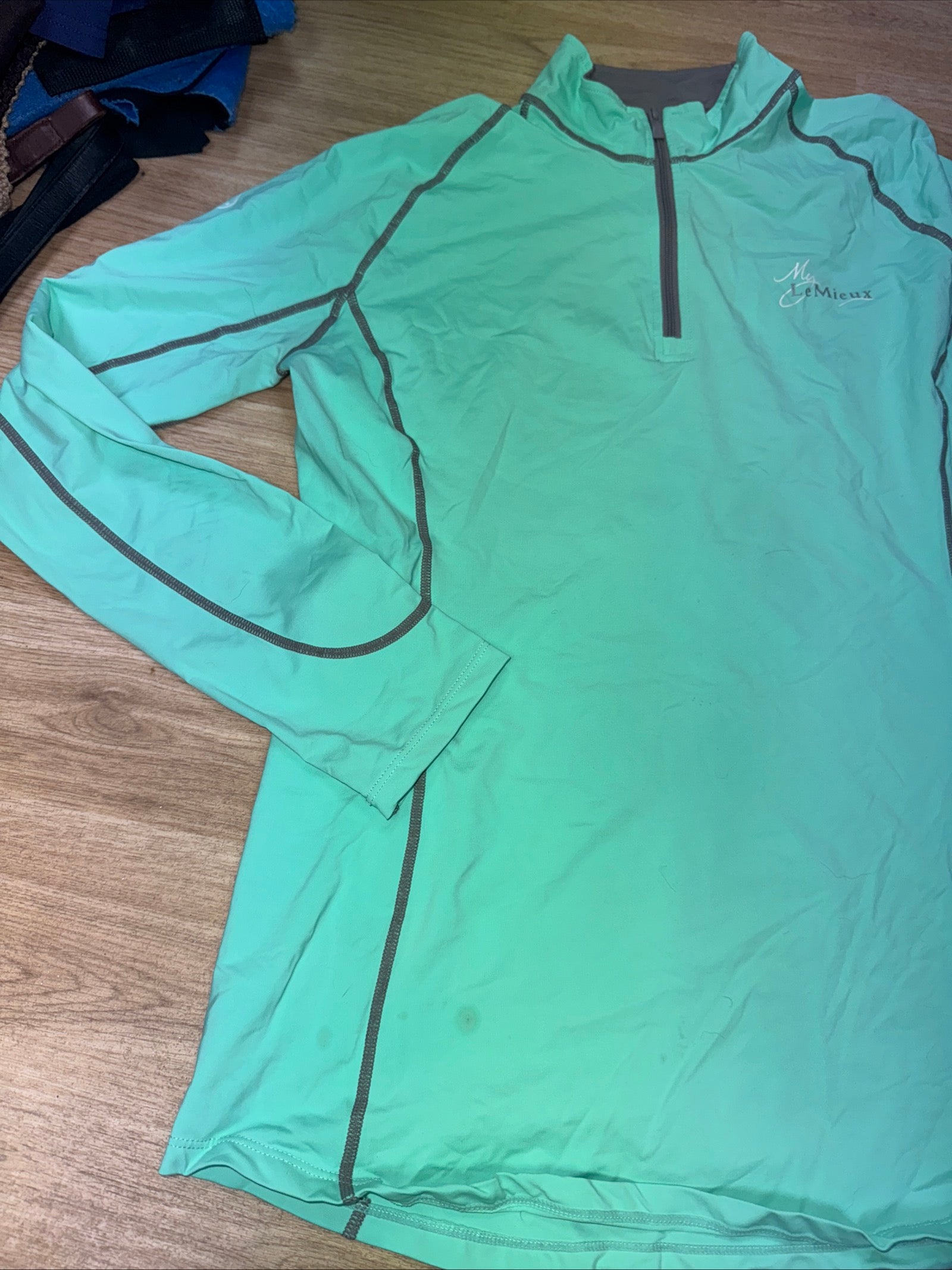 Lemieux mint size large Baselayer