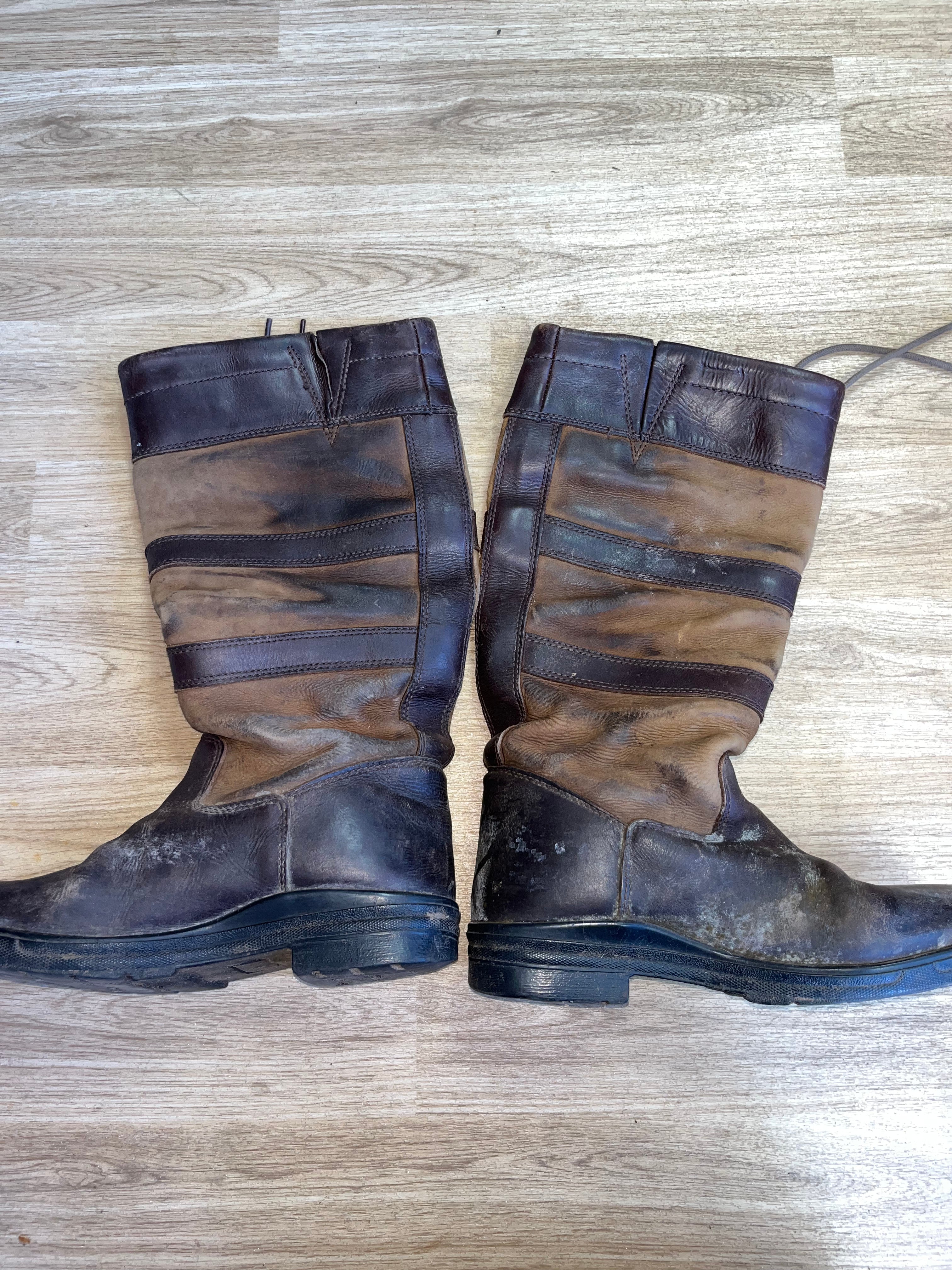 Country Boots Size 6