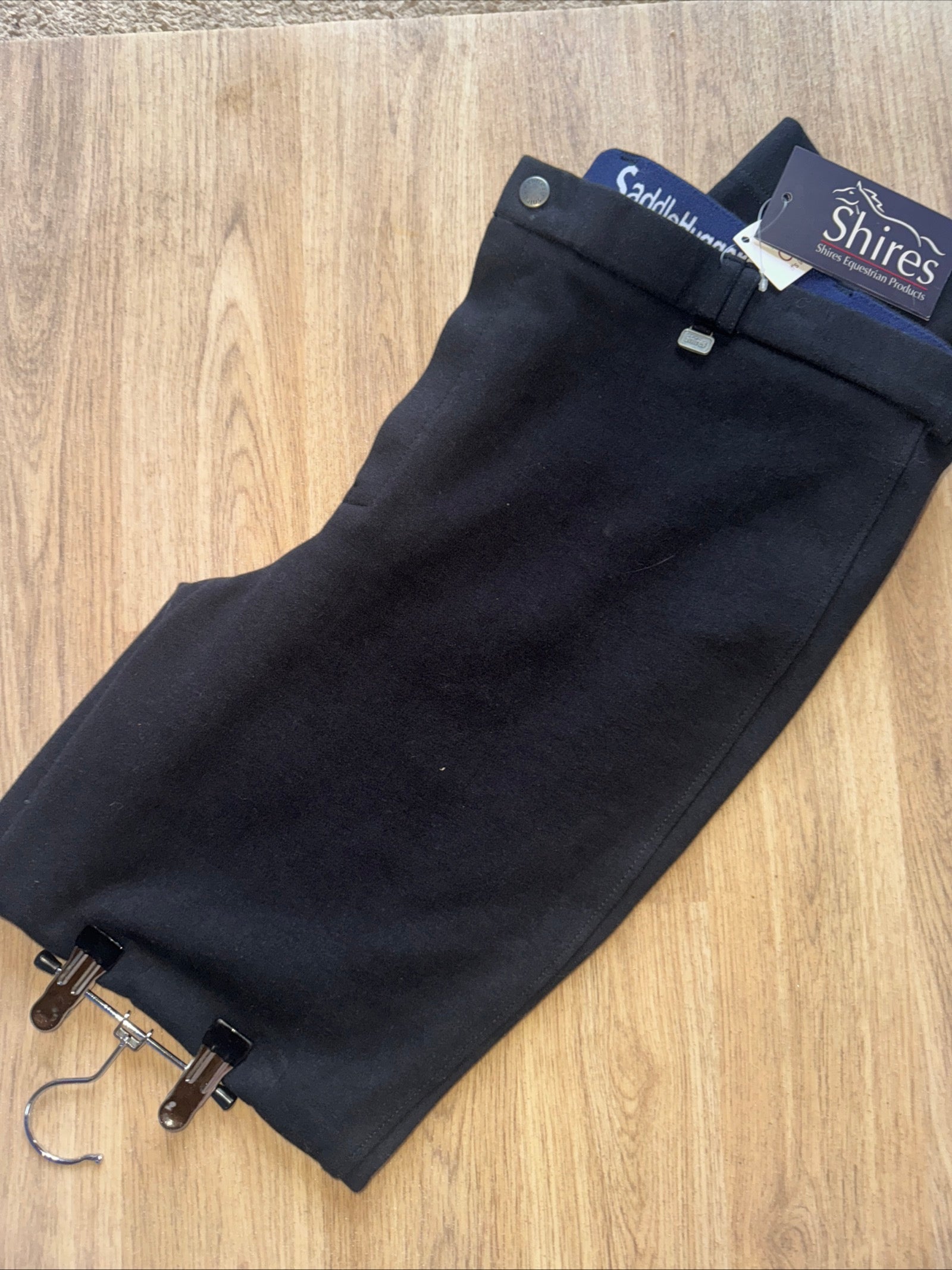 Shires Saddlehuggers Men’s Black 40” Jodphurs - Free Postage