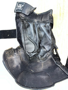 Woof Wear Mud Boots Size Large