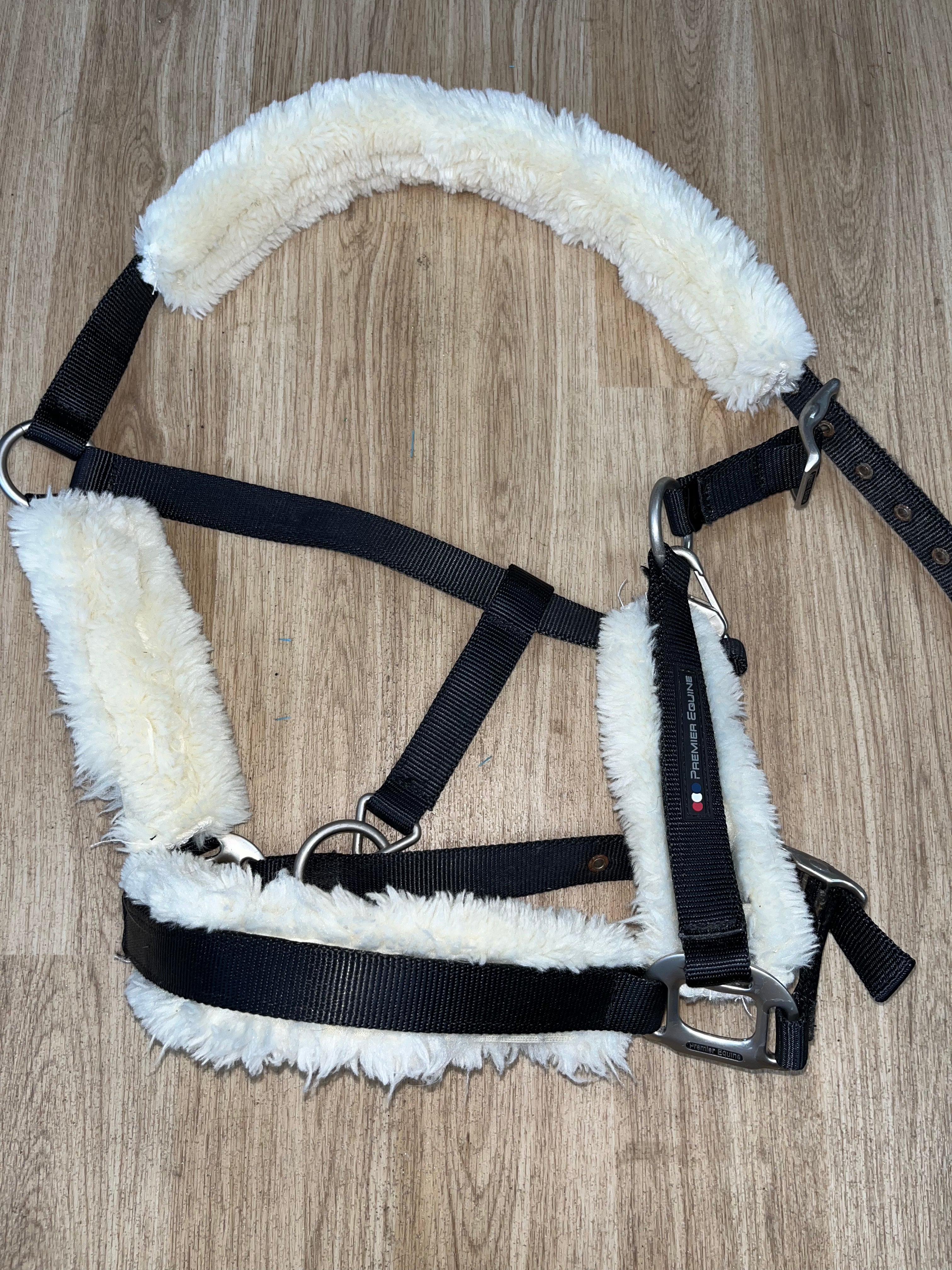 Premier Equine Fluffy Headcollar Size Large