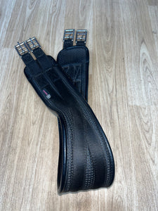 Hy Comfort Girth Black Elasicated Both Ends 42”