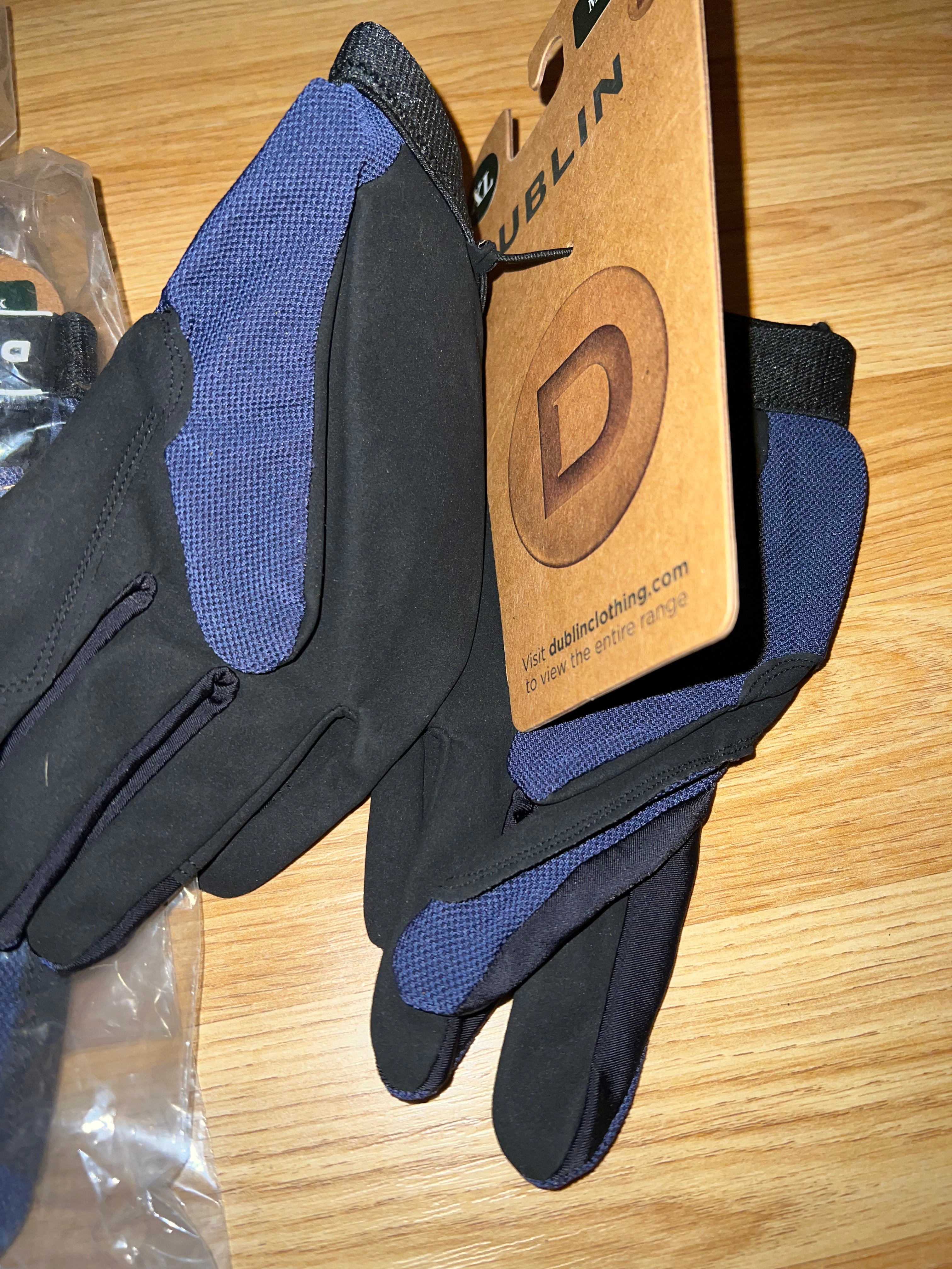 Dublin Meshback XS or XL  Riding Gloves